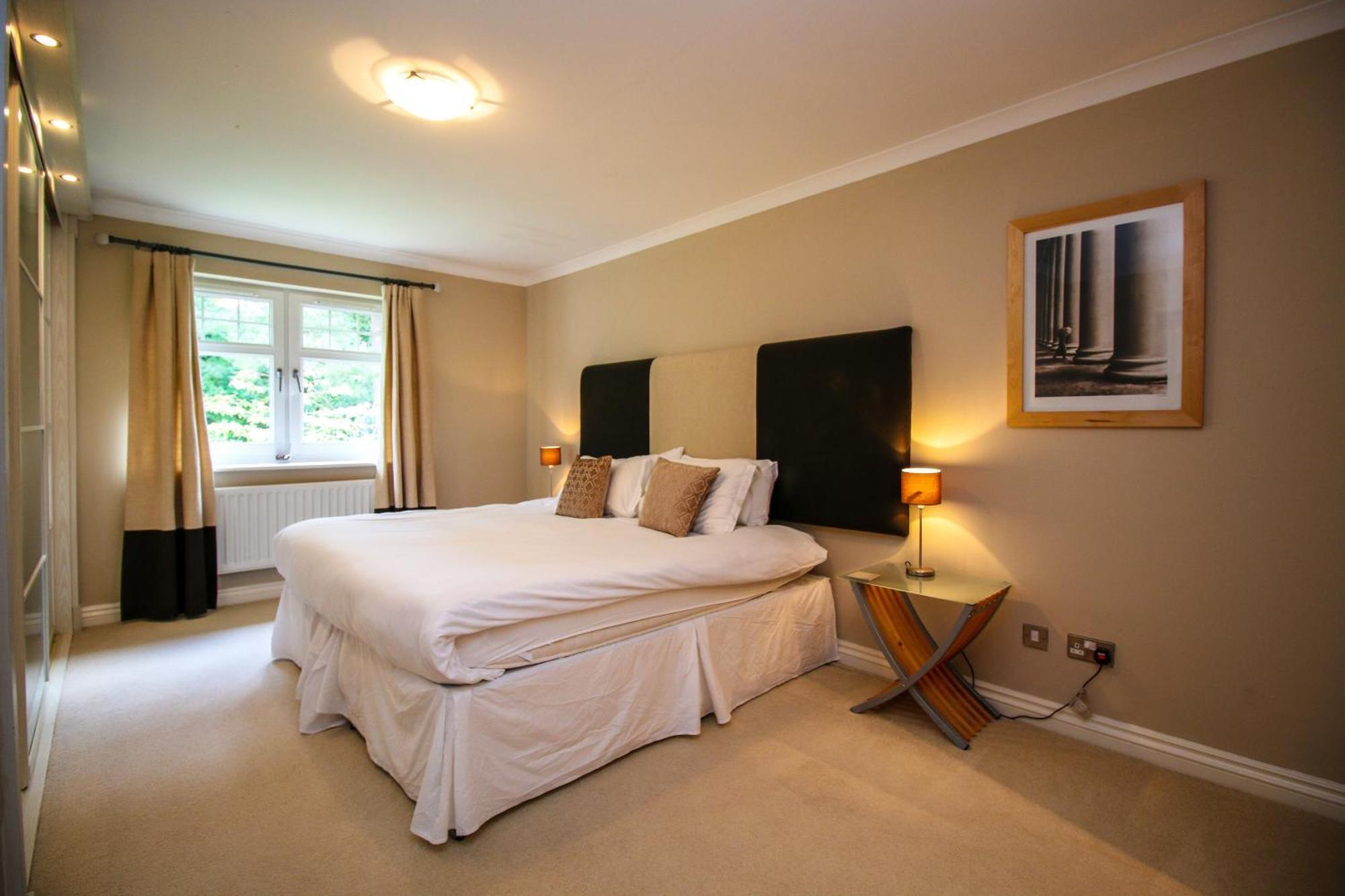 Turnberry Apartments الغرفة الصورة
