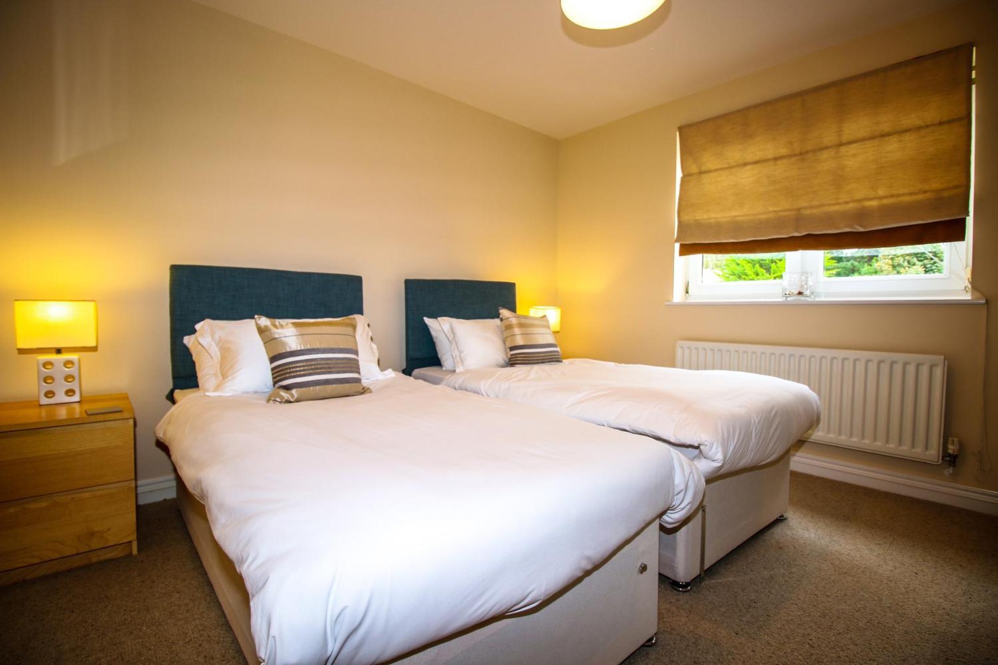 Turnberry Apartments الغرفة الصورة
